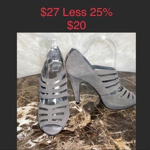 Nine West Back Zipper Booties